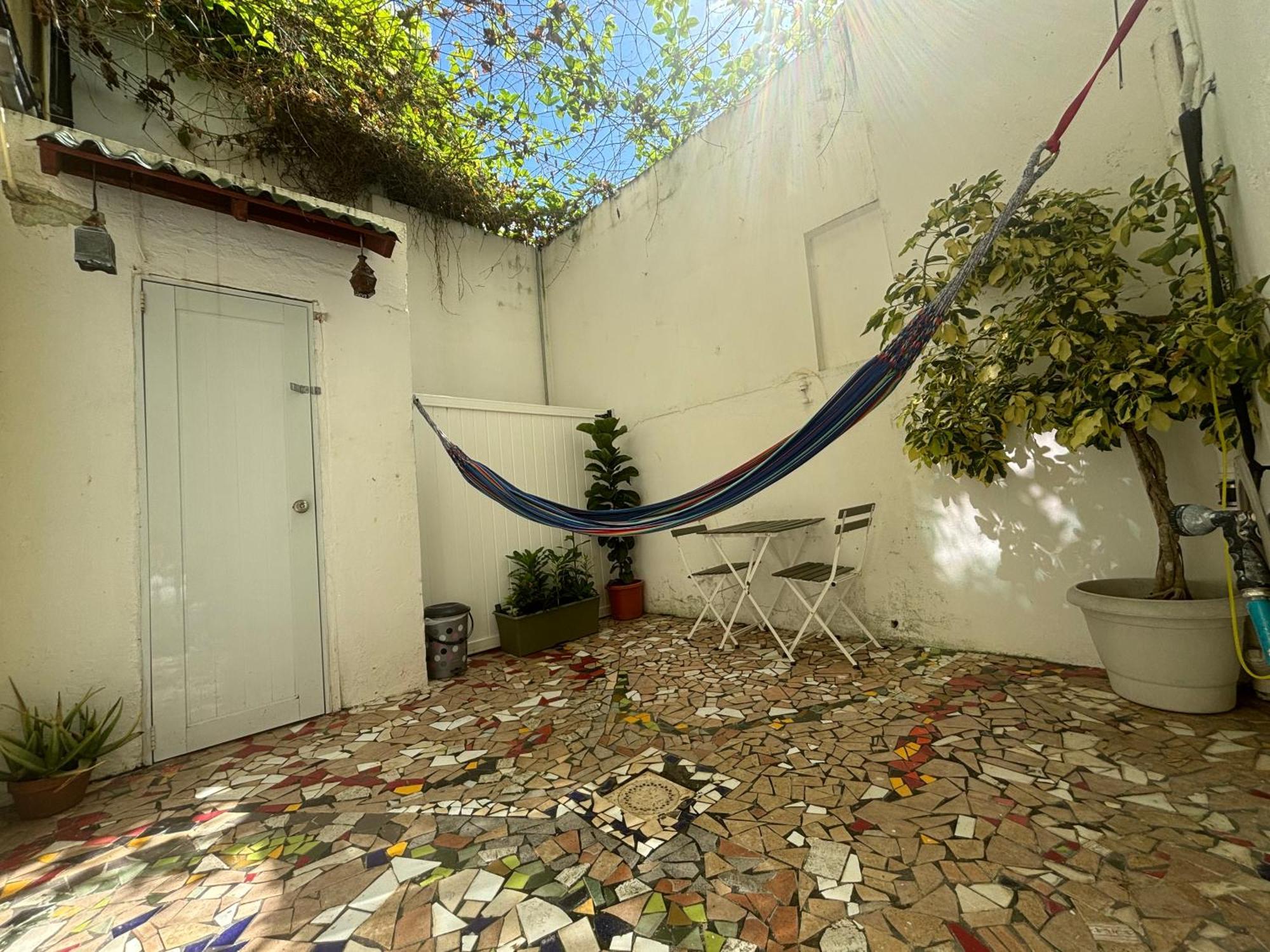 Casita Amarilla By Stay Here Pr سان خوان المظهر الخارجي الصورة
